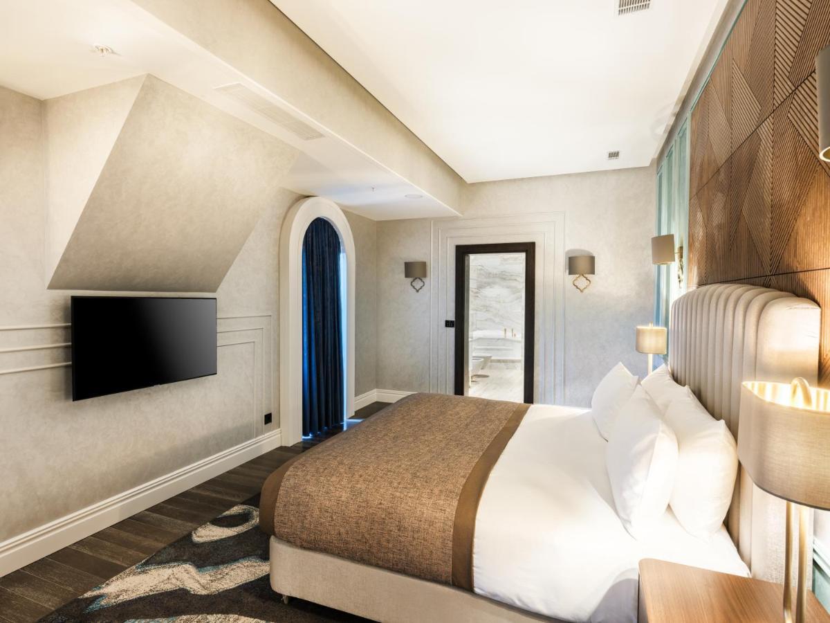 فندق Intercontinental Baku By Ihg المظهر الخارجي الصورة A bedroom at the hotel