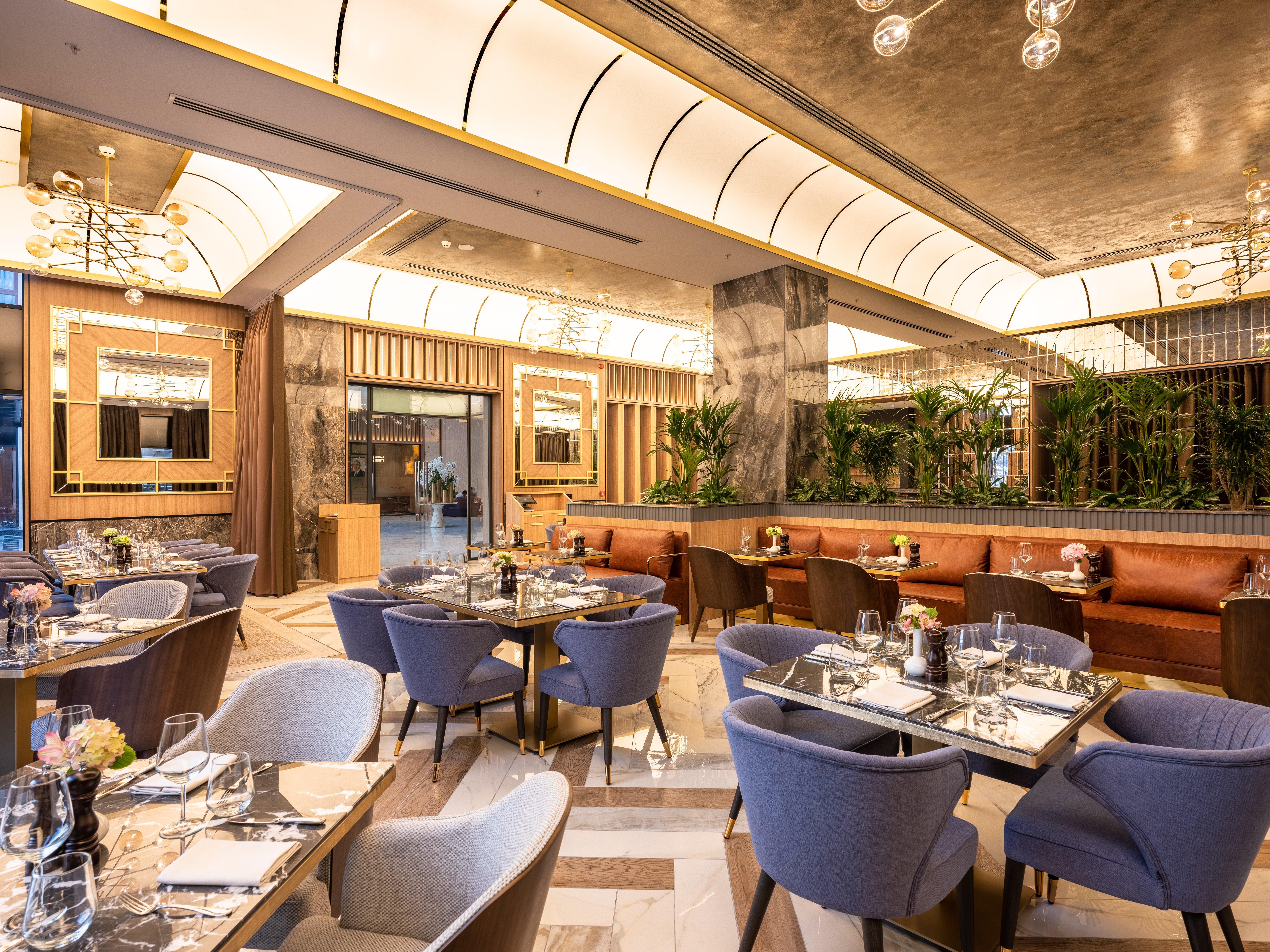فندق Intercontinental Baku By Ihg المظهر الخارجي الصورة The interior of the restaurant